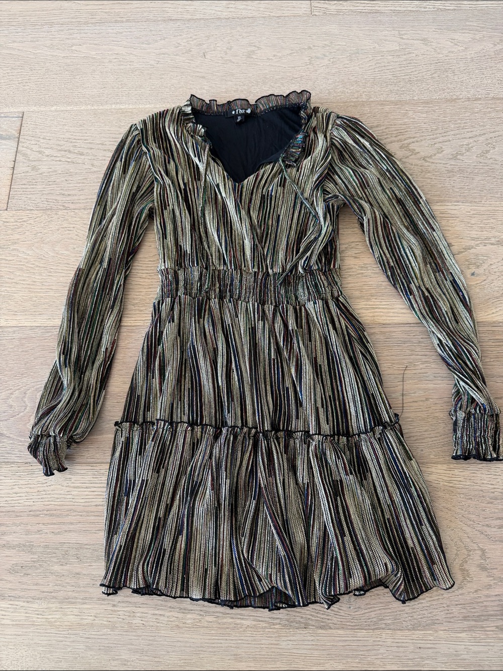 Flowers by Zoe Metallic Black and Gold Pleated Long-Sleeve Dress